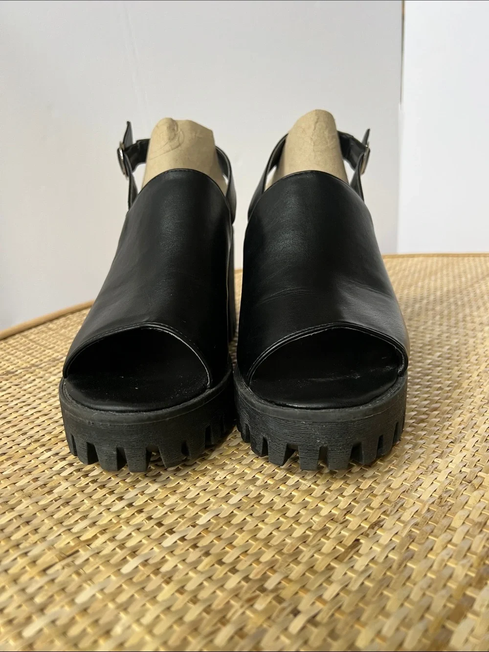Retro 90s Y2K Steve Madden Sunnyside Sandal Lug Sole Platform SlingBack Black 10